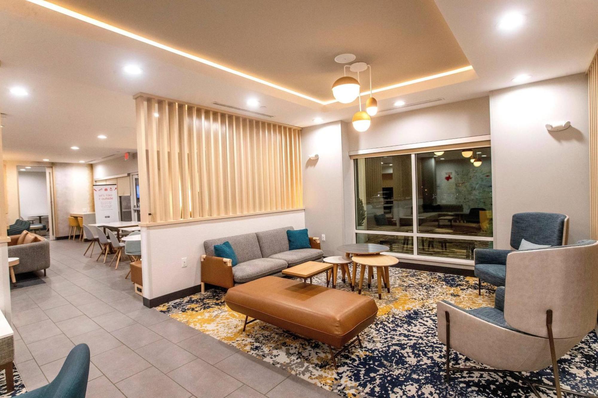 Towneplace Suites By Marriott Conroe Dış mekan fotoğraf